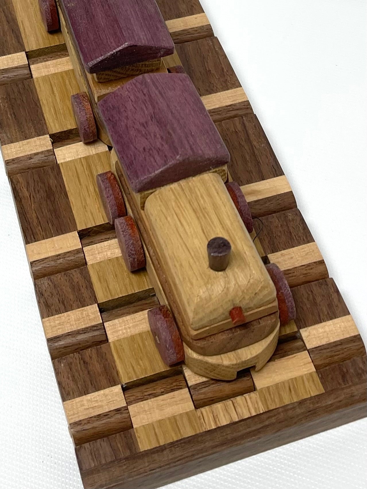 Available now 9 Hinge train box - TreeToBox
