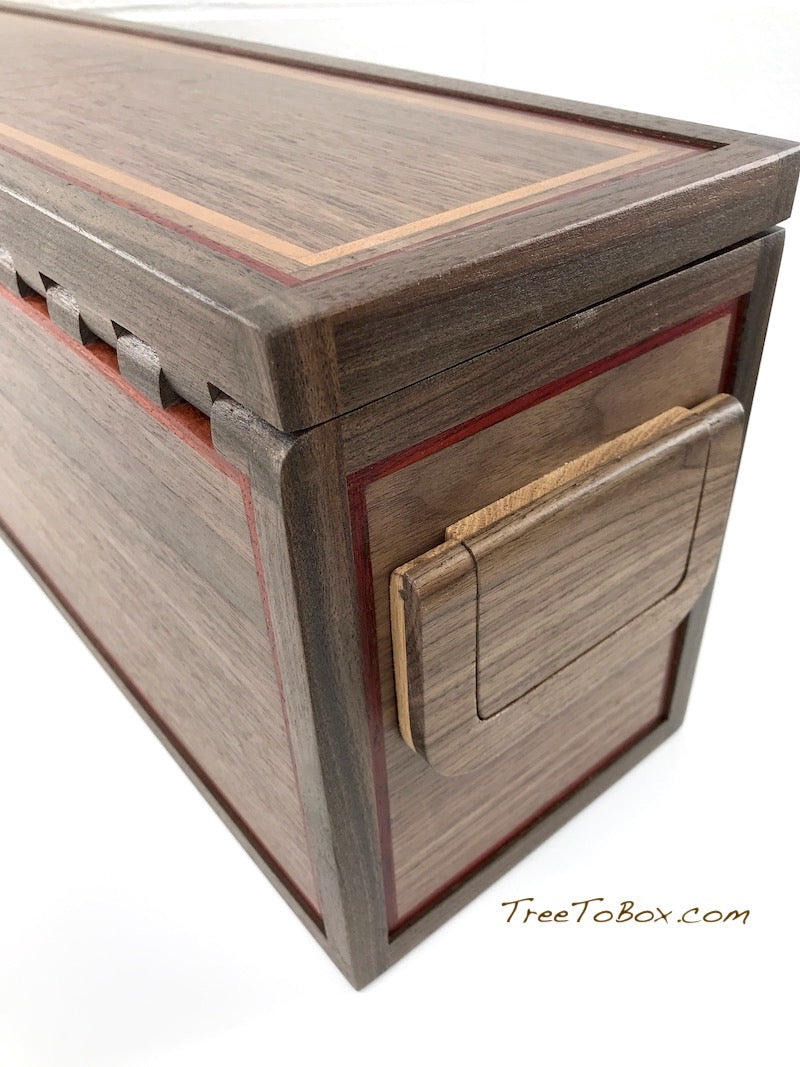 Custom Wooden Keepsake box - TreeToBox