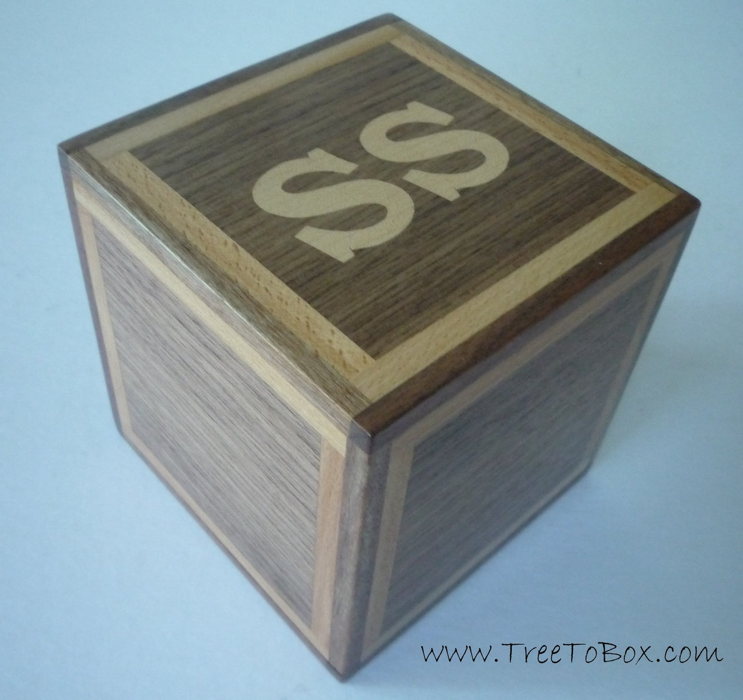 Keepsake wooden urns - TreeToBox