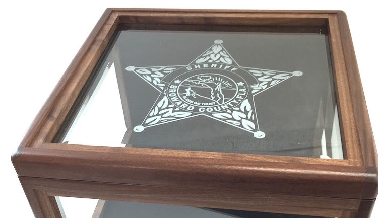 Wooden Sheriff Hat Box - TreeToBox