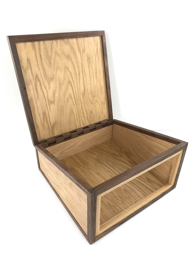 Design a Slanted Hat box here - TreeToBox