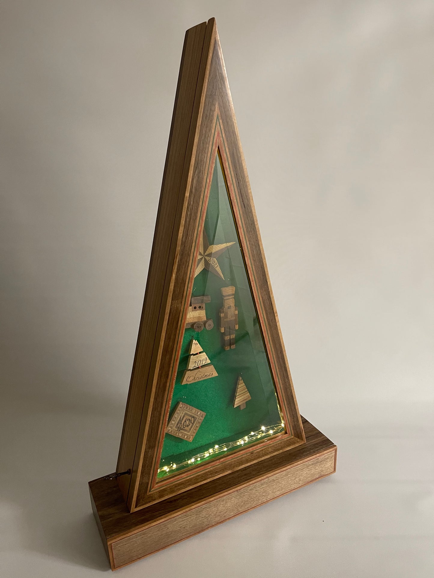 Wooden Triangle Display Cabinet - TreeToBox