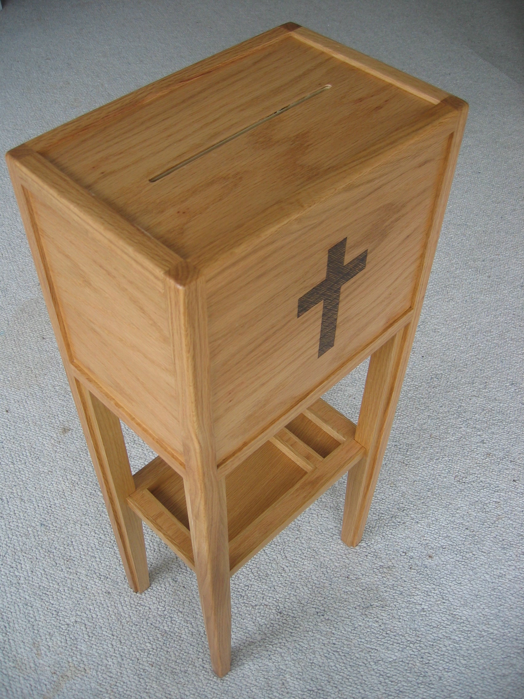 Wooden Prayer box with stand - TreeToBox
