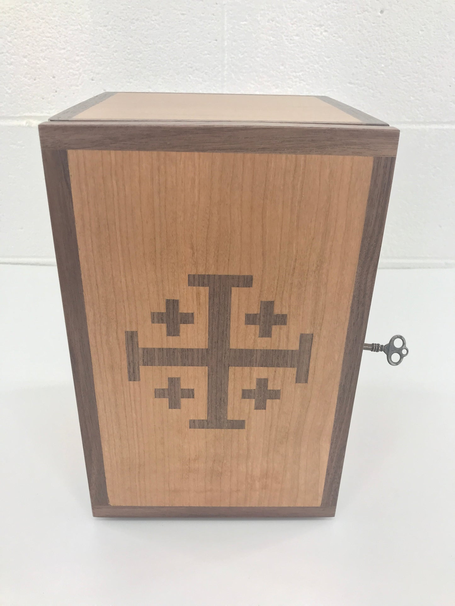 Wood Tabernacle with Jerusalem Cross - TreeToBox